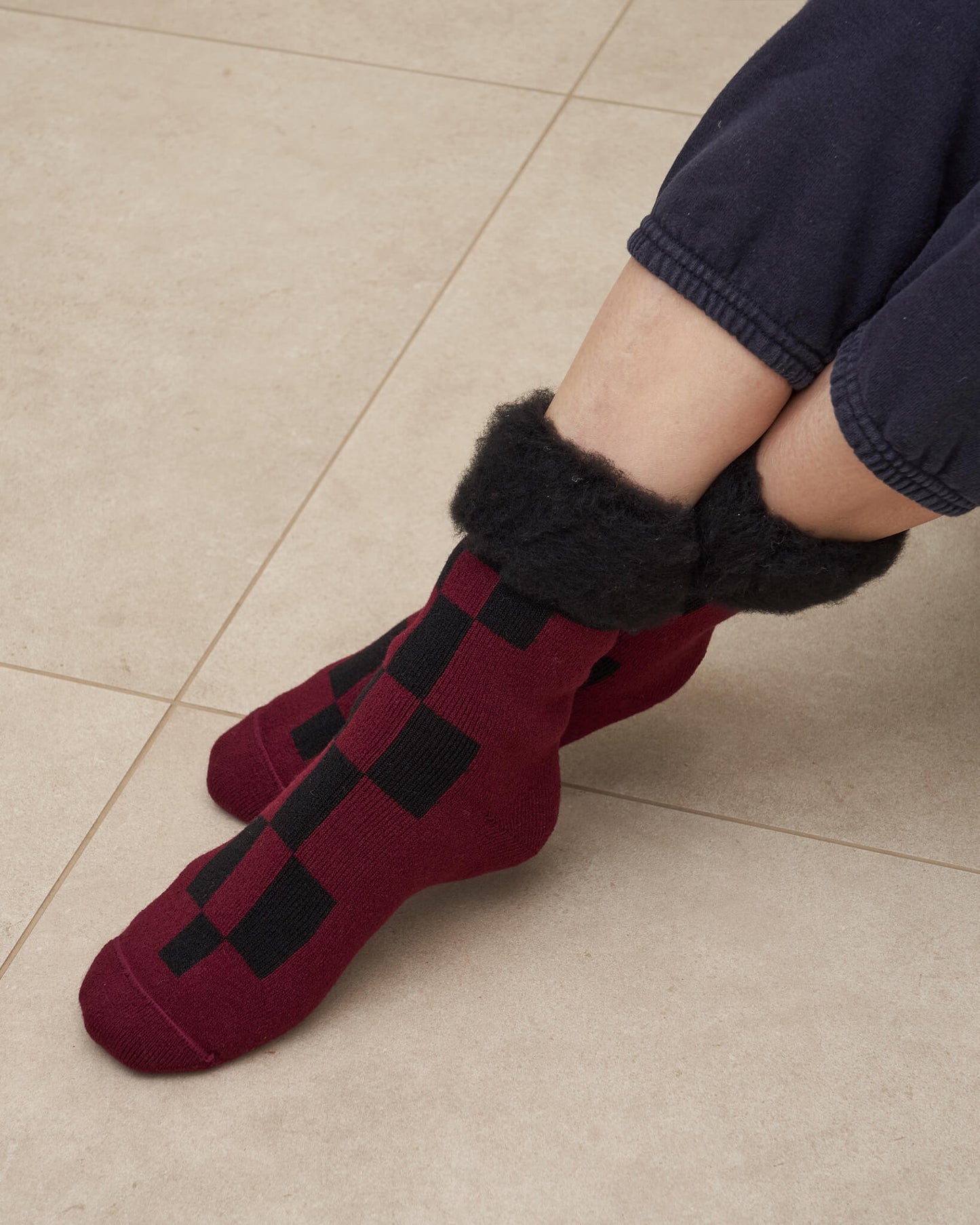 LATTICE-fluffy socks