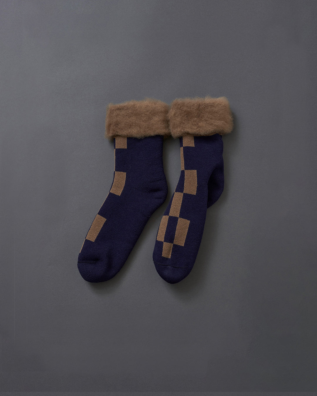 LATTICE-fluffy socks