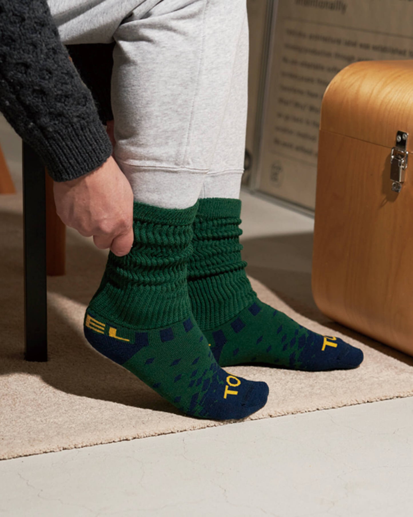 SNOW-wool loose socks