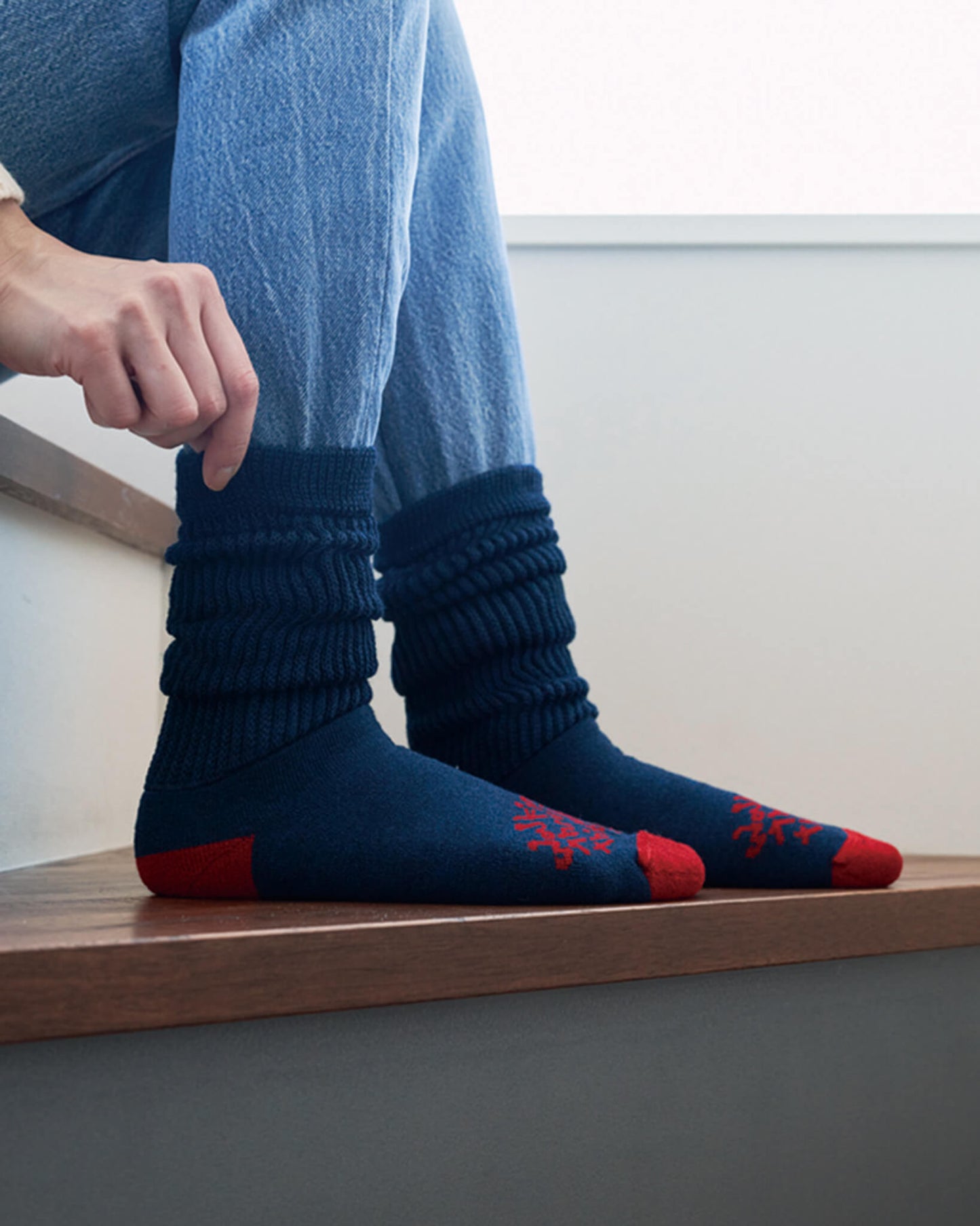 GRAFITTI-wool loose socks