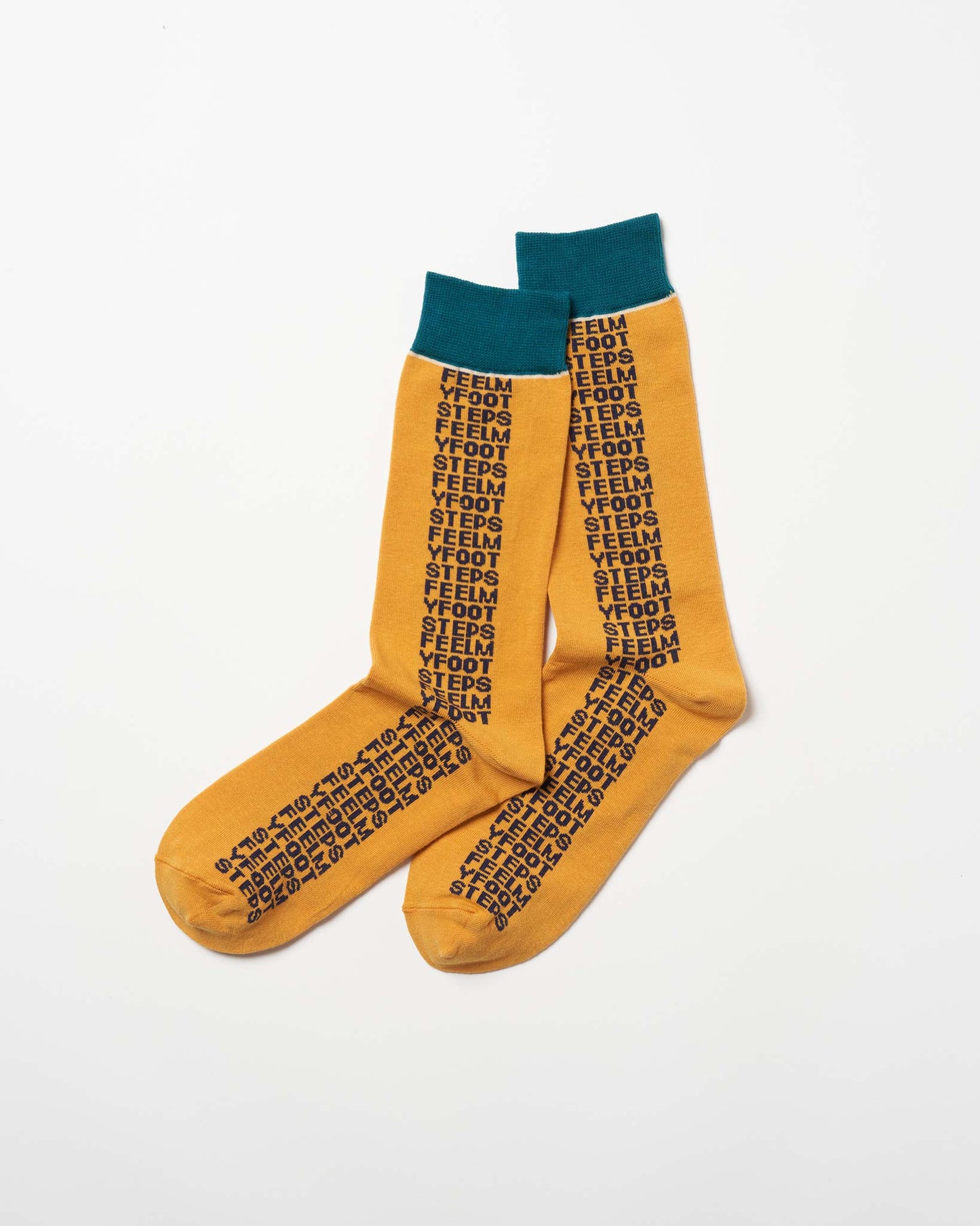 LETTER-pattern socks