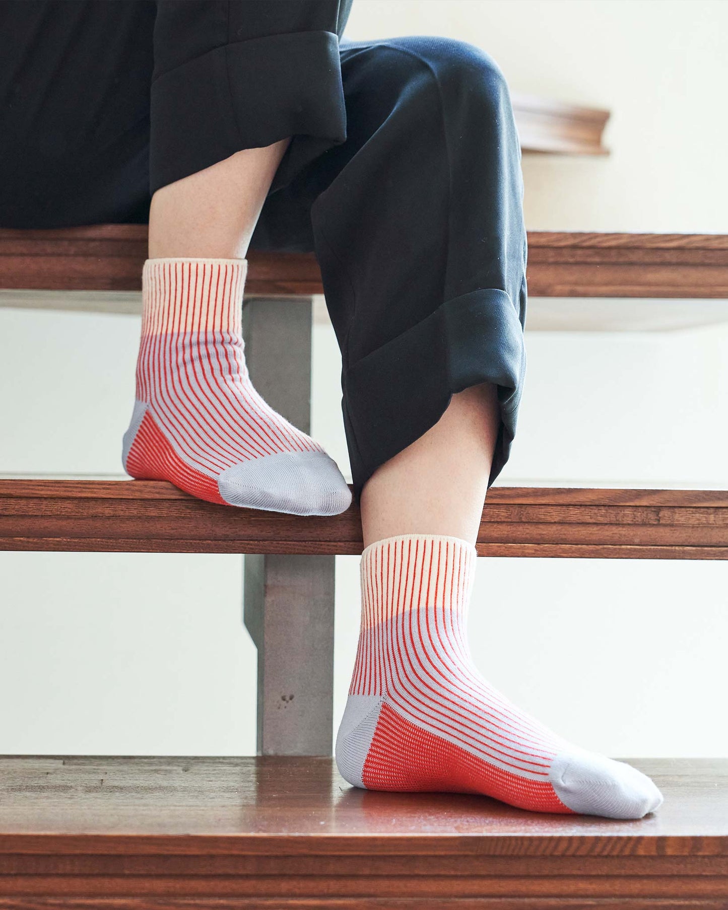 A FOUL WIND-ankle socks
