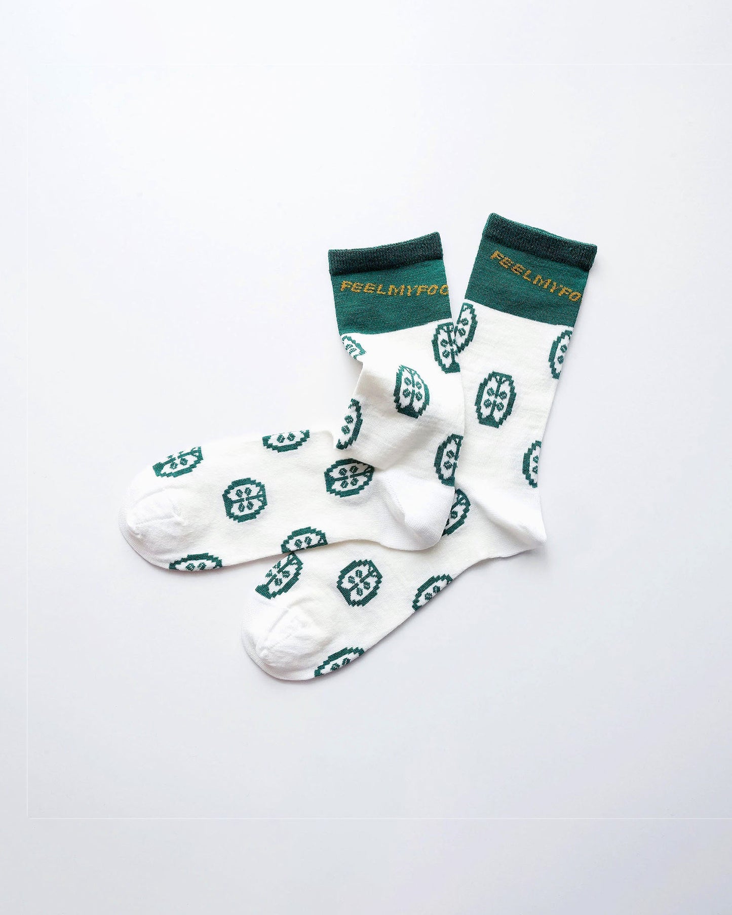 CLOVER2-merino wool crew socks