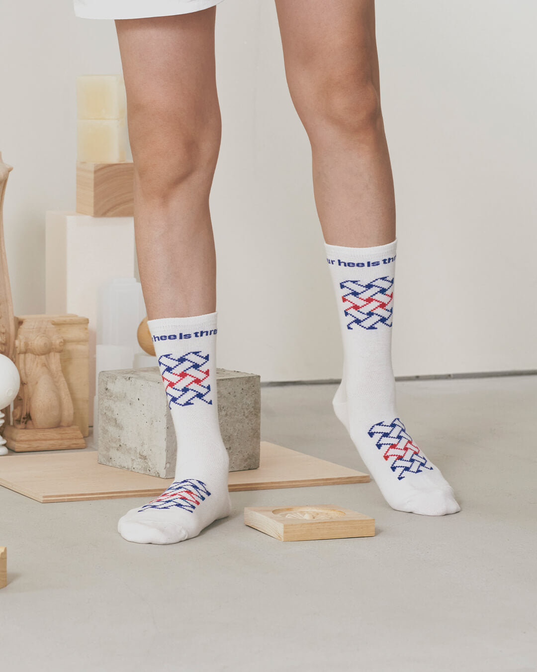 WEAVE-cotton crew socks