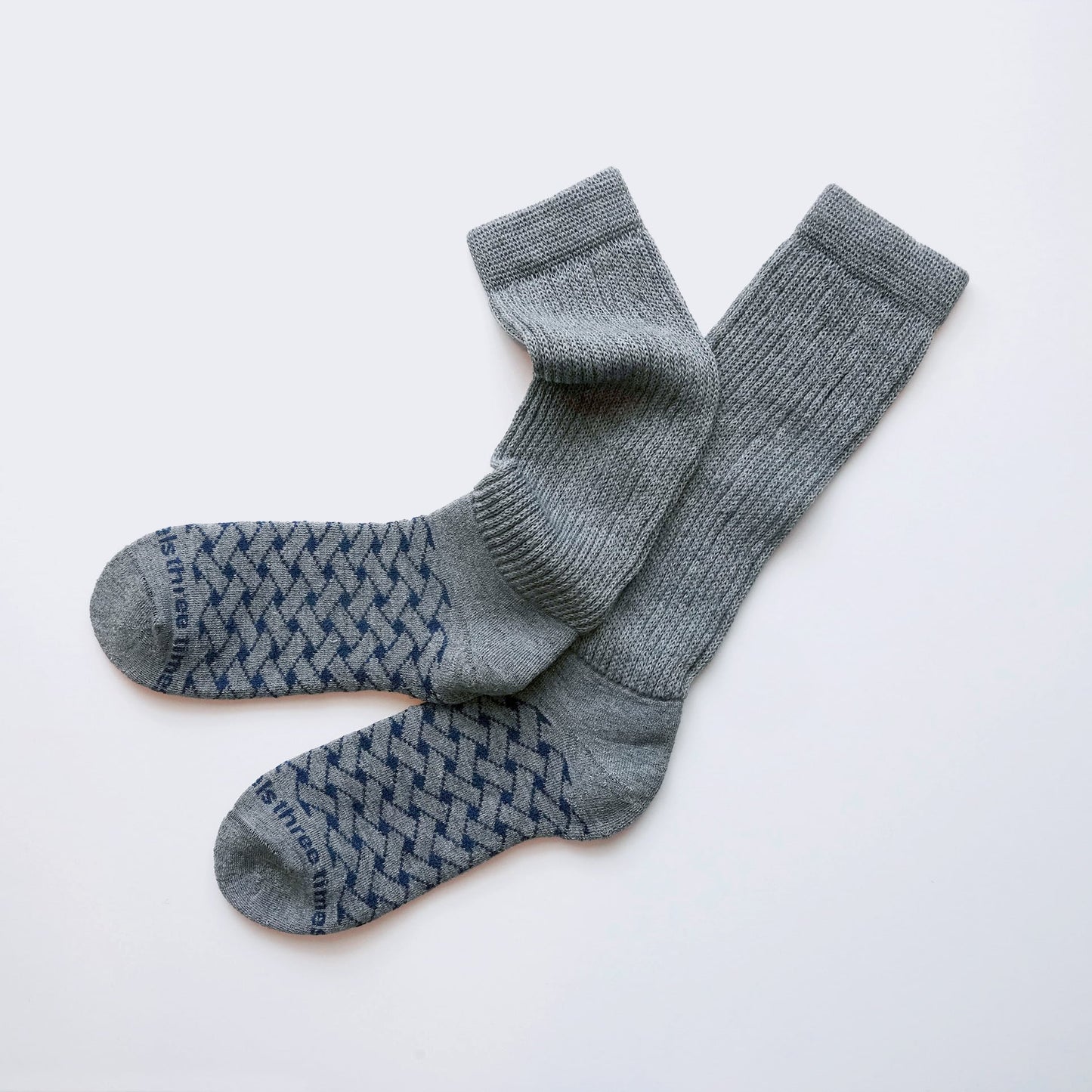 STITCH-merino wool loose socks