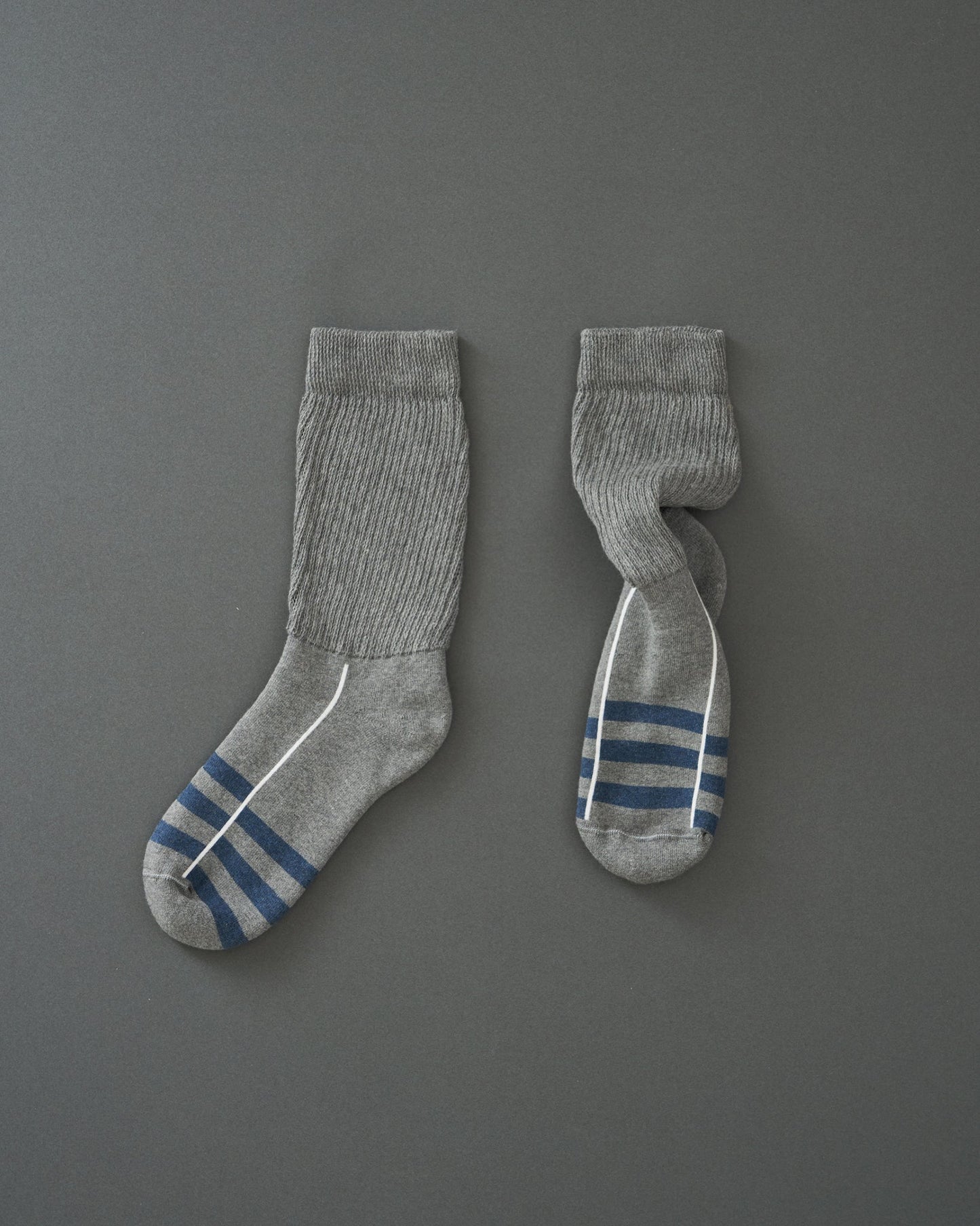STAIRS-cotton loose socks