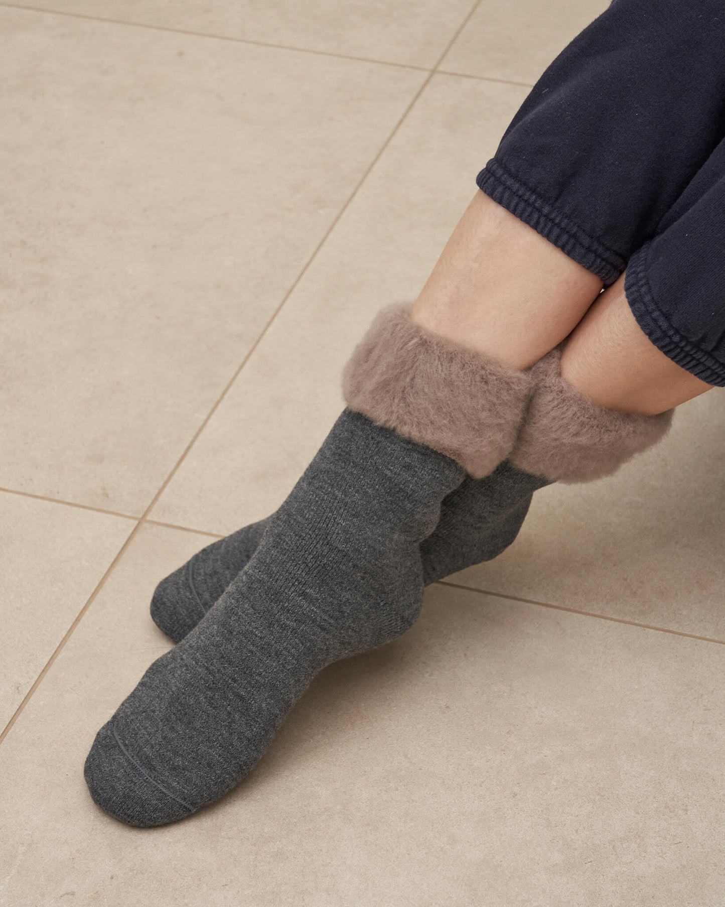 SIMPLE-fluffy socks