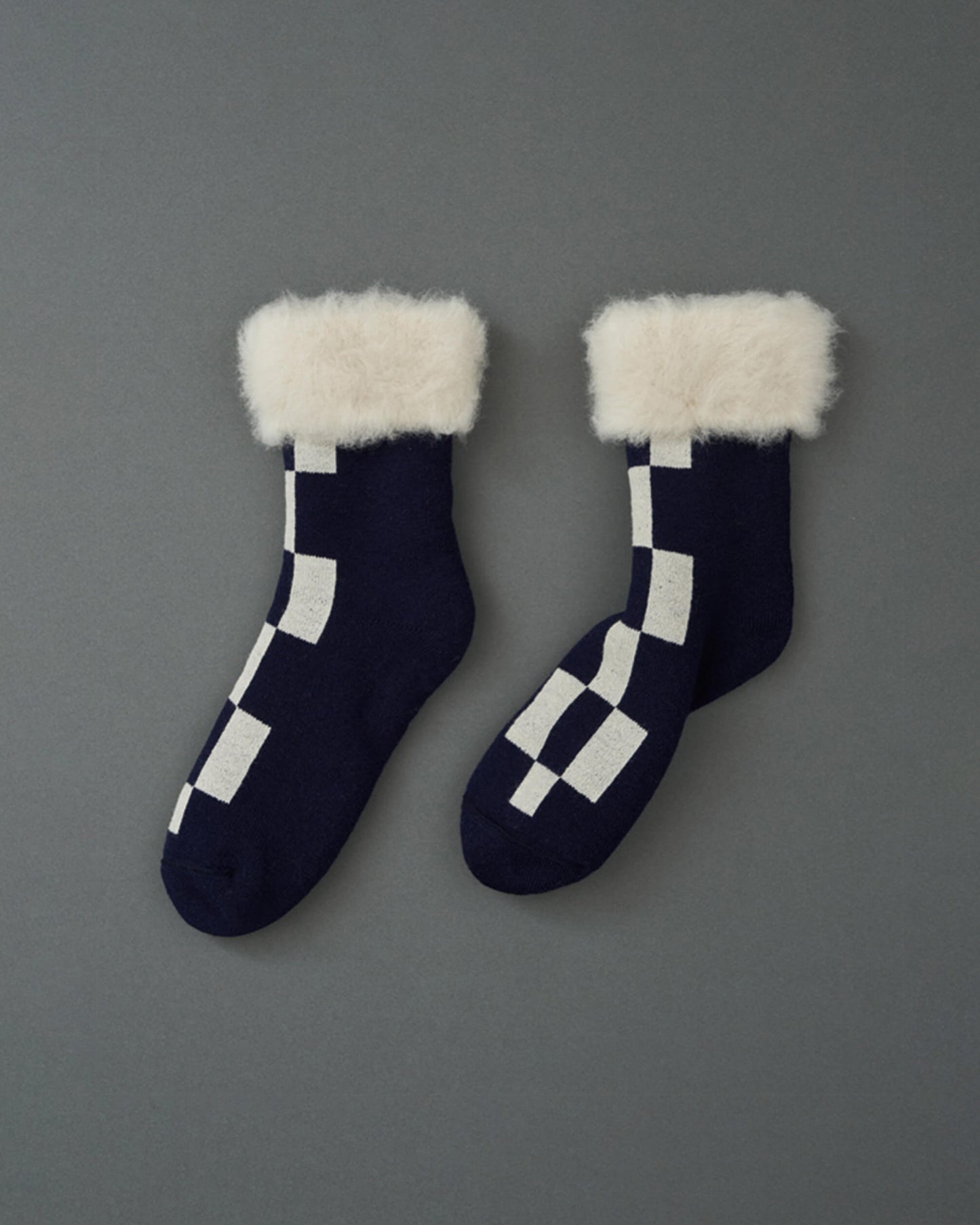 ★LATTICE-fluffy socks