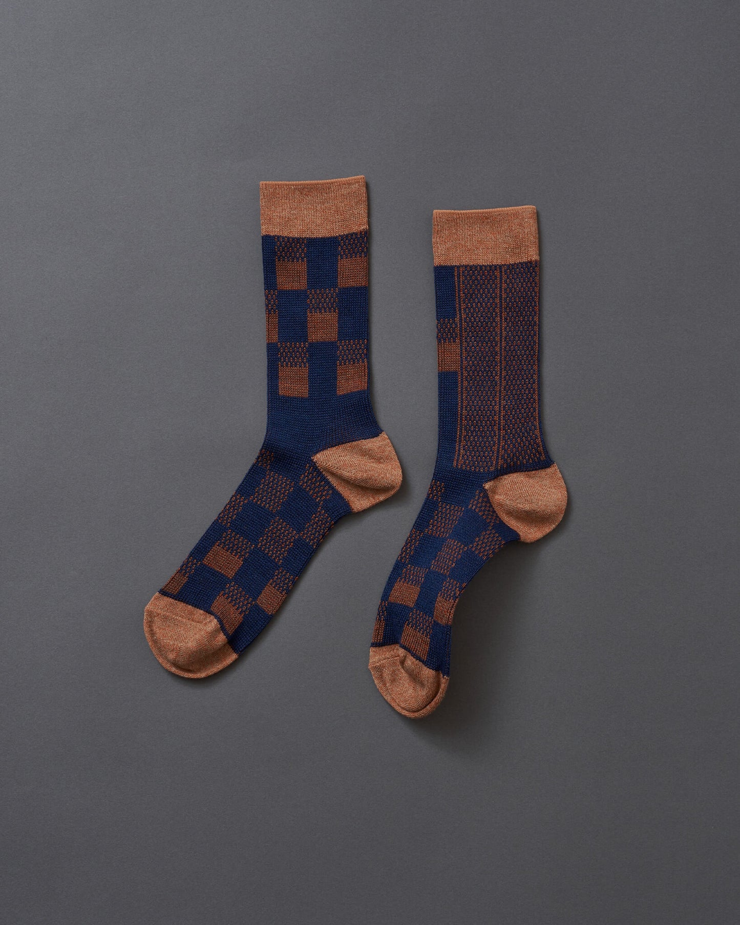 BISHOP-pattern socks