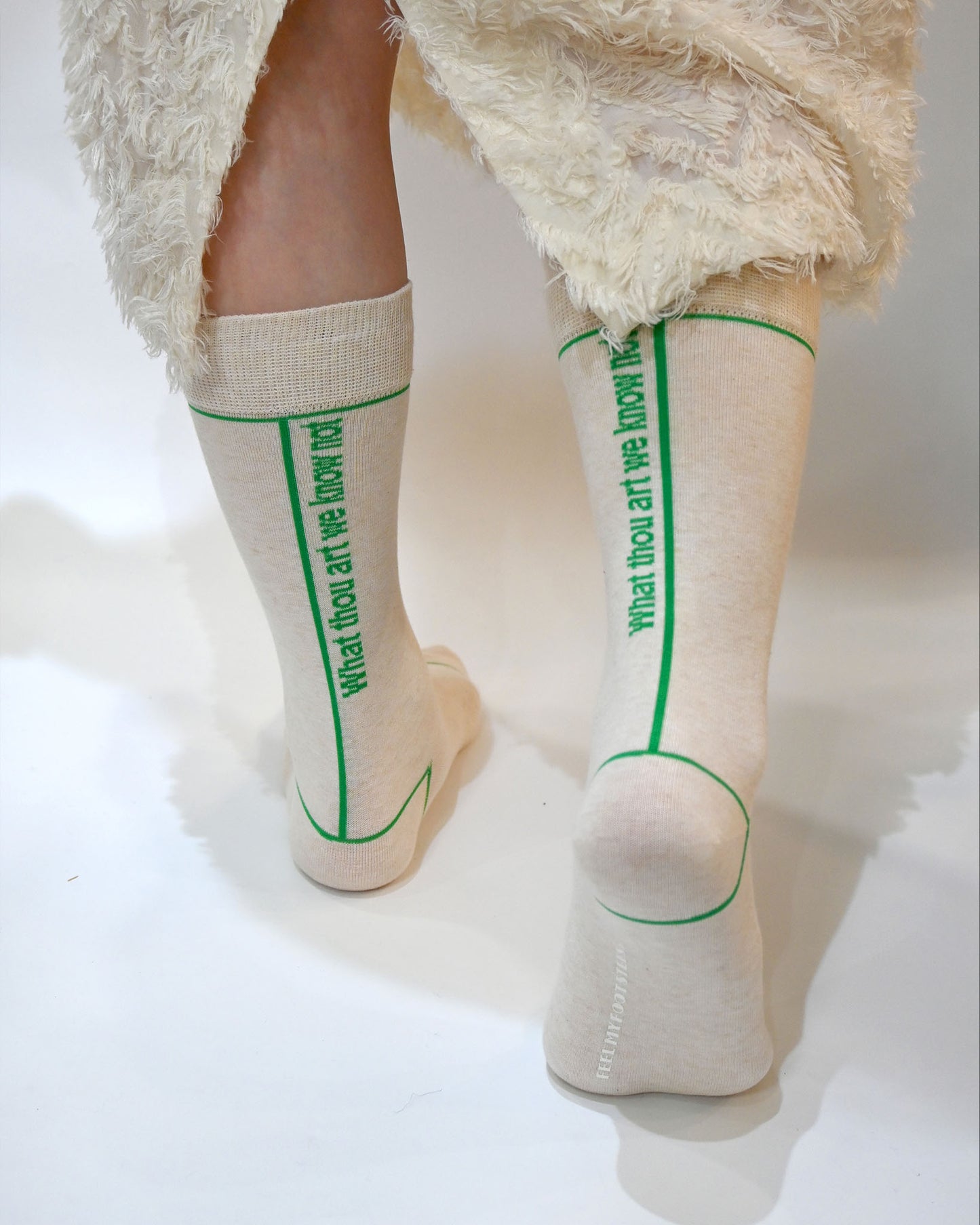 WE KNOW NOT-crew socks