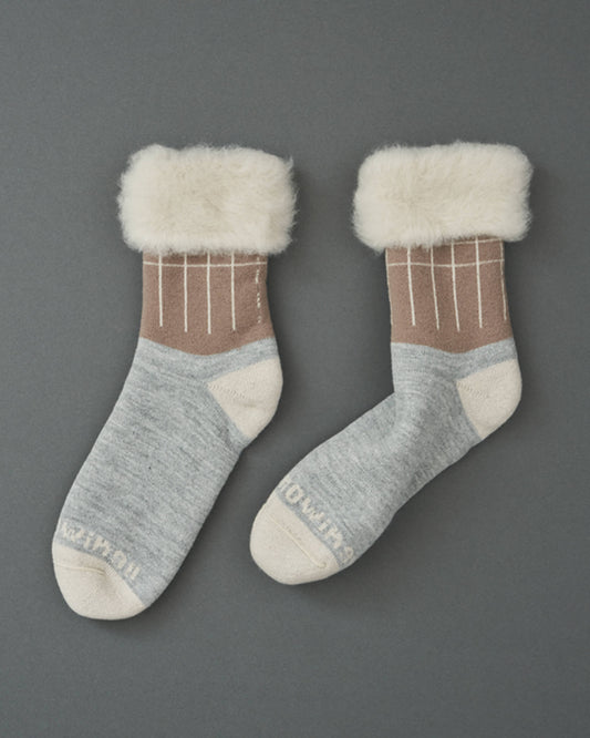IT’Ｓ SNOWING-fluffy socks-warm grey