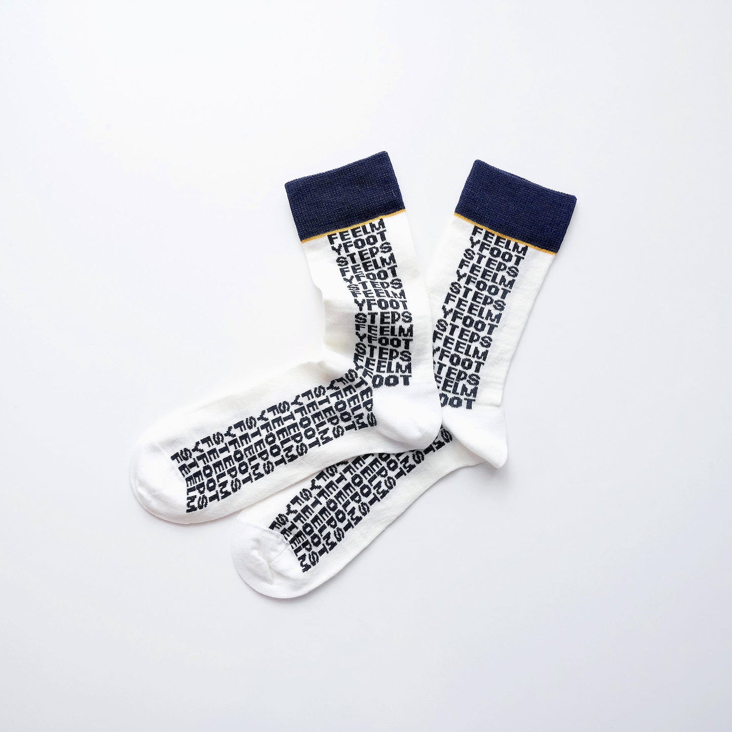 LETTER2-merino wool crew socks